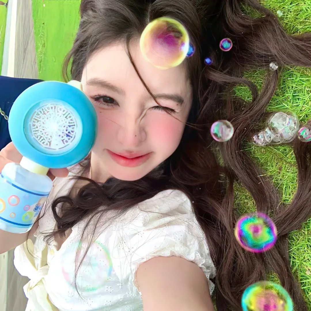 钢盔